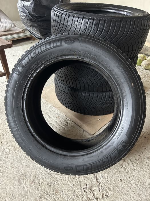 Продам,шини Мішелін Зима!!