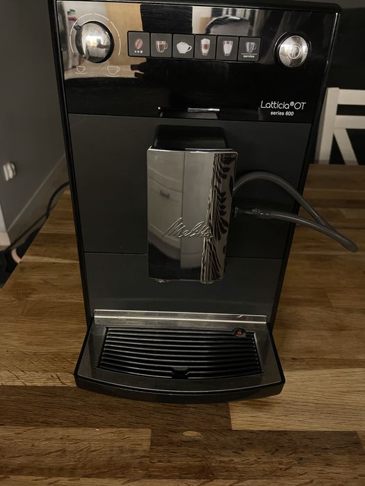 Ekspres automatyczny Melitta Laticia