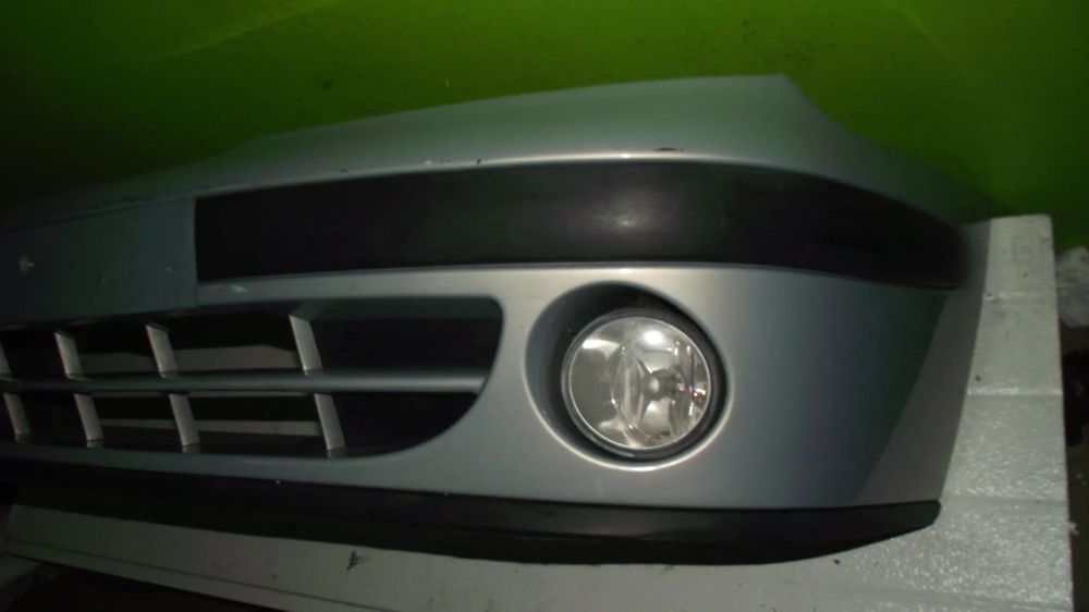 Para Choques Frente Renault Megane - 2000 / 2002