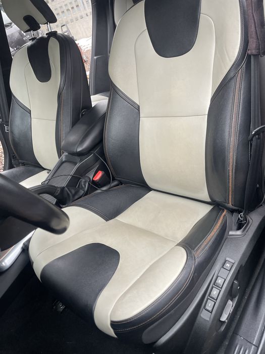 Volvo v40 Cross Country  Nowy rozrząd