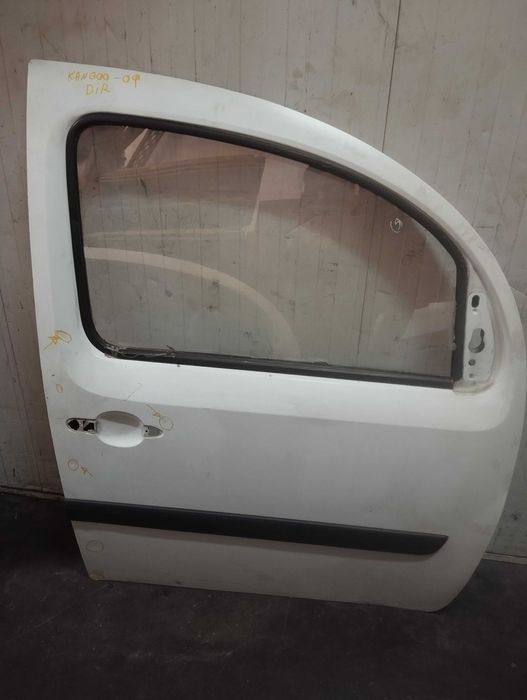 Porta Renault Kangoo II 2009-2021 - Frente Esquerda / Direita