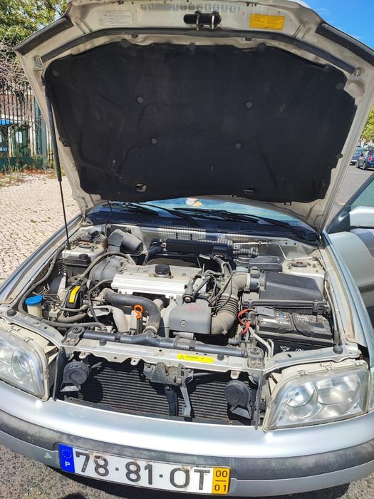 Volvo S40 16 Gasolina 2000 model