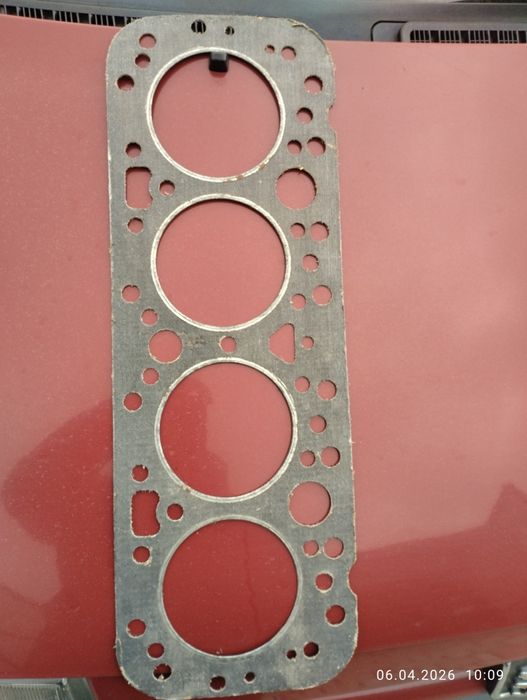 Запчастини ЮМЗ первічний вал стартер.