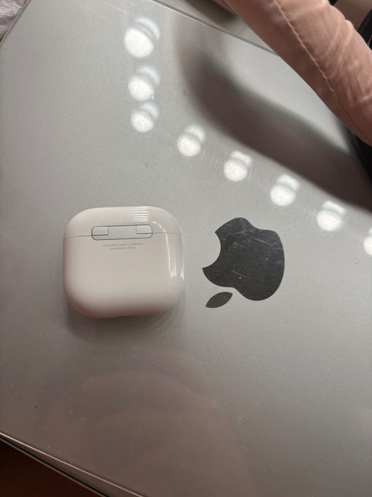Airpods 4 originais