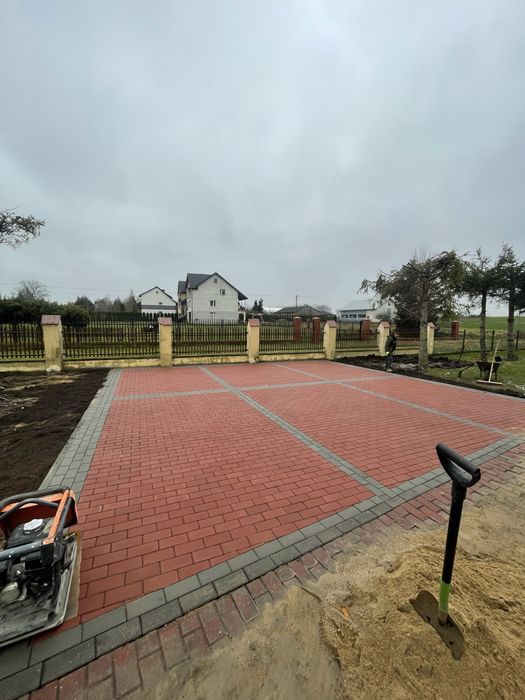 Kompleksowe układanie kostki brukowej
