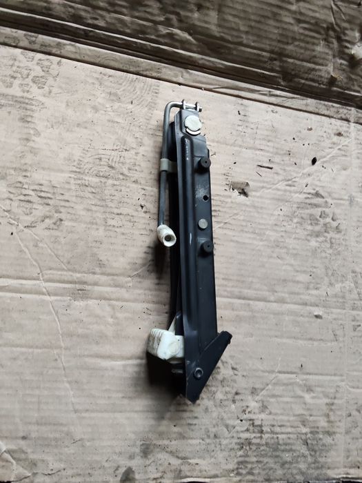 Podnośnik lewarek winda  BMW E39 E46 e60 e87 E90 E61