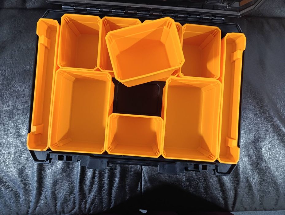 Ящик для инструмента DEWALT TSTAK McLaren (DWST82968-1M)