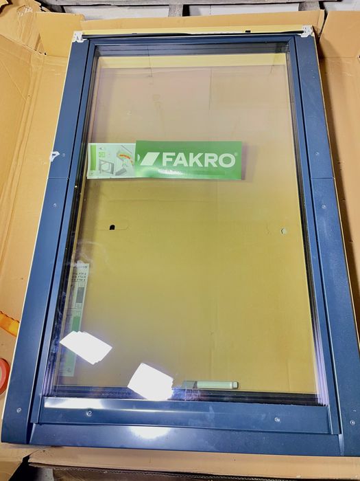 Okno Fakro FTP-V