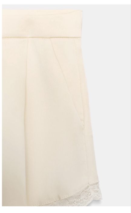 Сатиновые шорты Zara