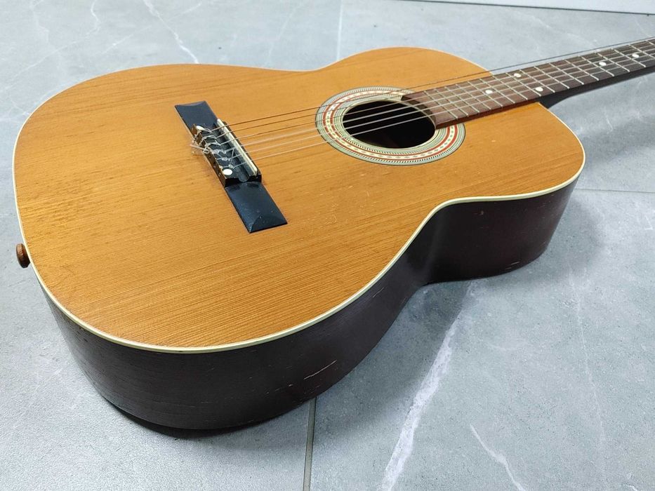 Gitara akustyczna Defil