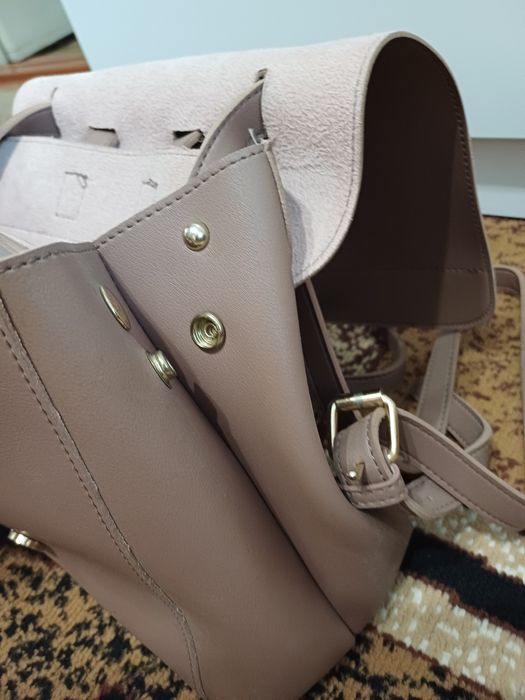 Портфель-сумка жіноча