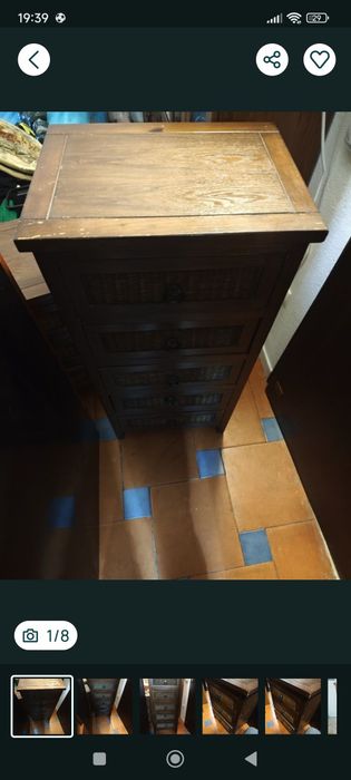 2 camiseiros de madeira com 5 gavetas oferta da mesa de cabeceira