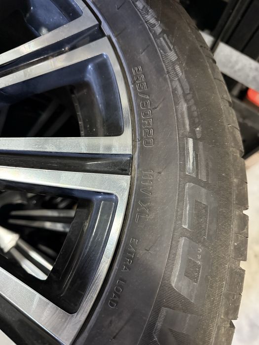 Jantes Land Cruiser originais R20