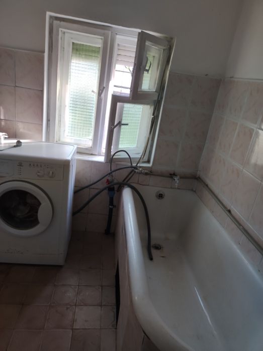 1 поверховий будинок з ділянкою на 6 соток,100 кВ.м, 5 кімнат