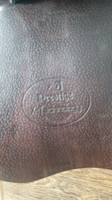 Sela de obstáculos Prestige X-Meredith