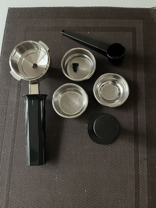 Кавоварка ріжкова Gaggia Espresso Classic E-24