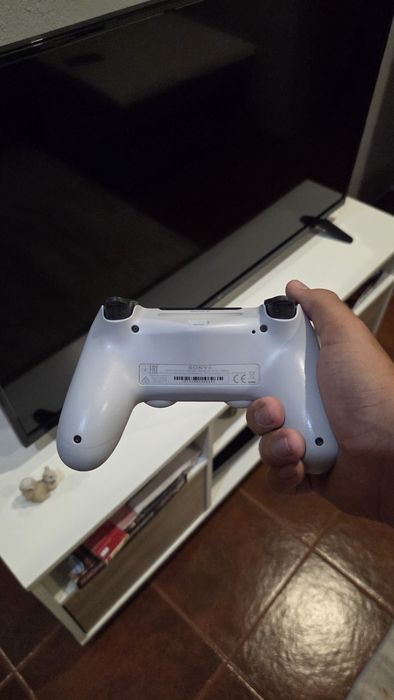 Comando PS4 DualShock 4 Original Sony – Preto | Em Bom Estado