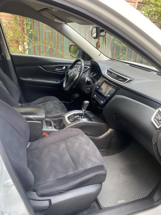Продам Nissan  X-Trail 2016