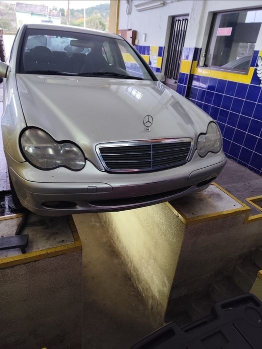 Mercedes bens Ano 2000 2.2 cdi