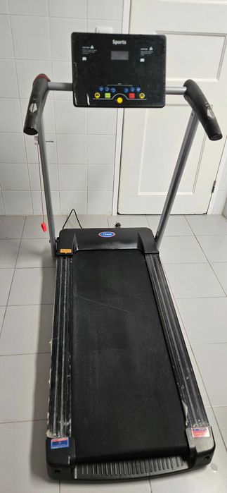 Foldable treadmill431848413767280640