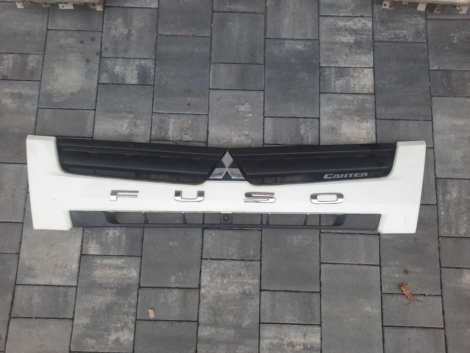 MITSIUBISHI FUSO CANTER 7C15 przrzód kompletny atrapa podszybie polic