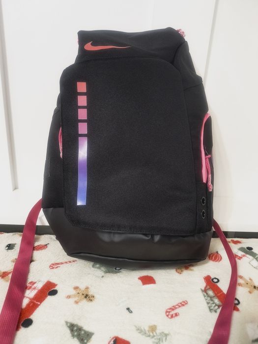 Plecak Nike Elite kolor czarno różowy
