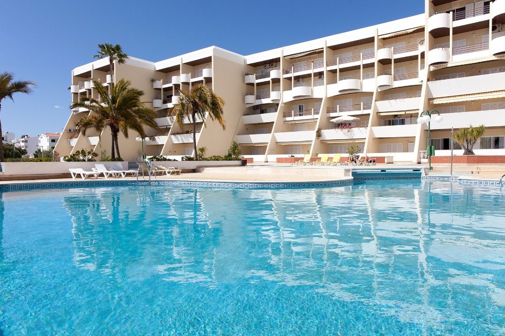 Apartamento T1 em Cond C/Piscina – A 150m da Praia da Galé, Albufeira