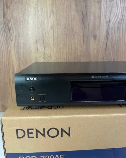 Denon DCD-720AE Leitor de CD de alta qualidade com conversor D/A.