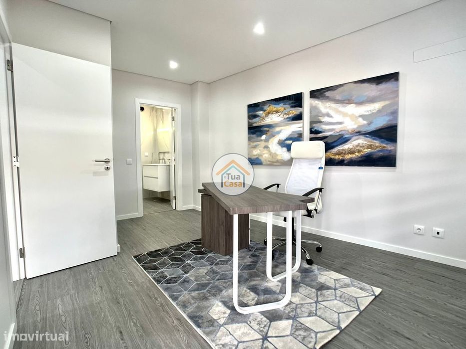 Apartamento T3 com Piscina e Parque Arborizado - Projeto