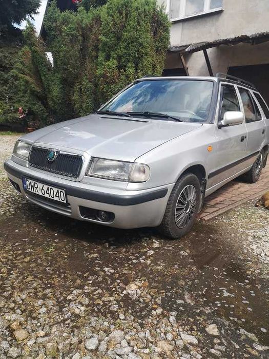 Skoda Felicja 1,6 MPI ,  LPG , szyberdach, hak i inne