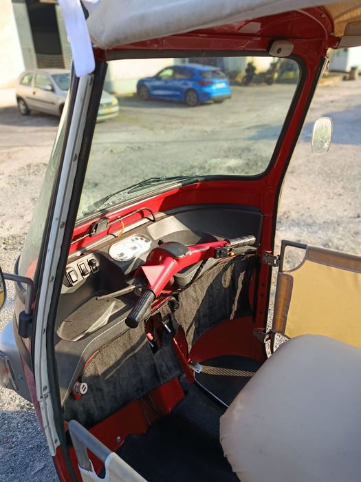 Tuktuk piaggio Ape Calessino 200