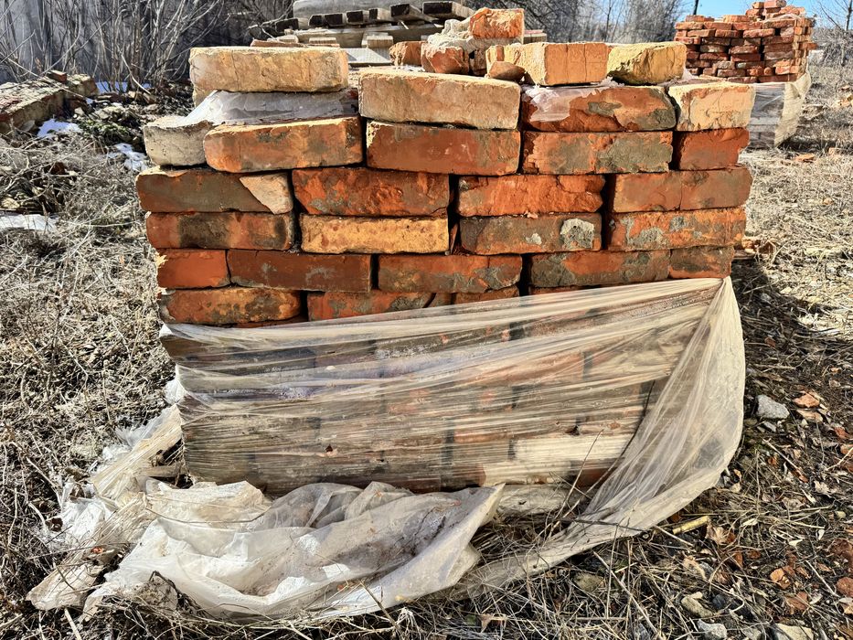 Цегла б/у в гарному стані