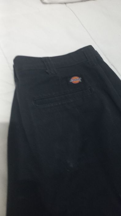 Calça  homem Dickies azul escuro como nova