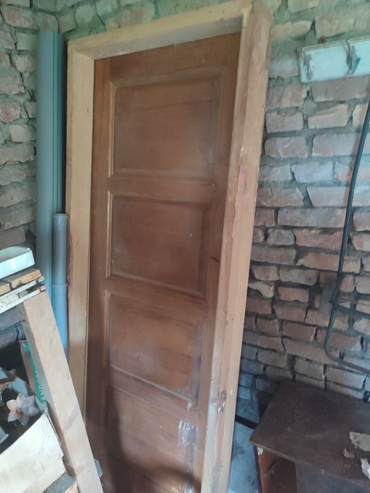 Двері з рамою соснові