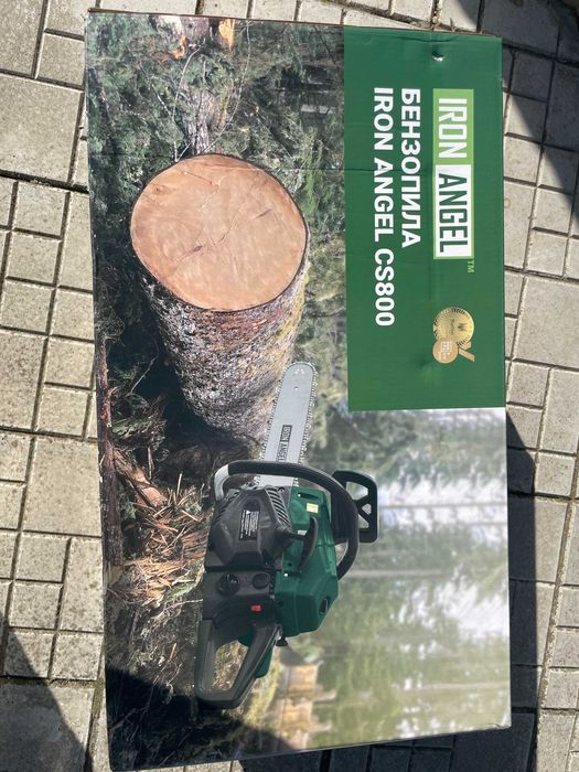 Новa бензопила в упаковці IRON ANGEL CS800