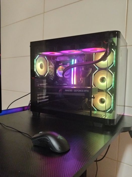 pc gaming - ryzen 7 7800X3D - RTX 4080 super - 32GB - 2TB