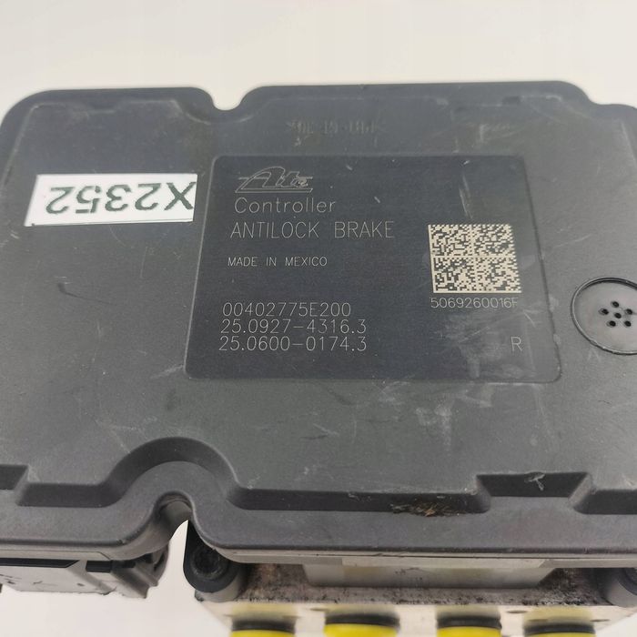 pompa sterownik abs chrysler voyager p04721453ad 25021201004 250927431