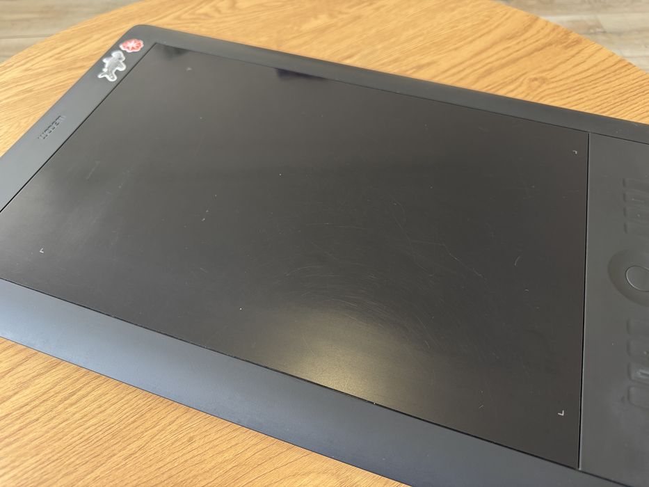 Графічний планшет Wacom Intuos 5 Touch L (PTH-850) | Професійний