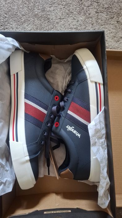 Trampki sneakersy buty męskie granatowe Wrangler 42