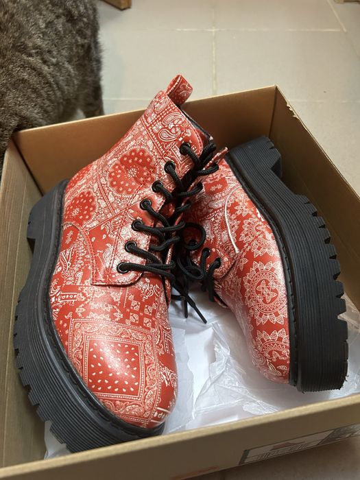 Продам боти жіночі CROPP