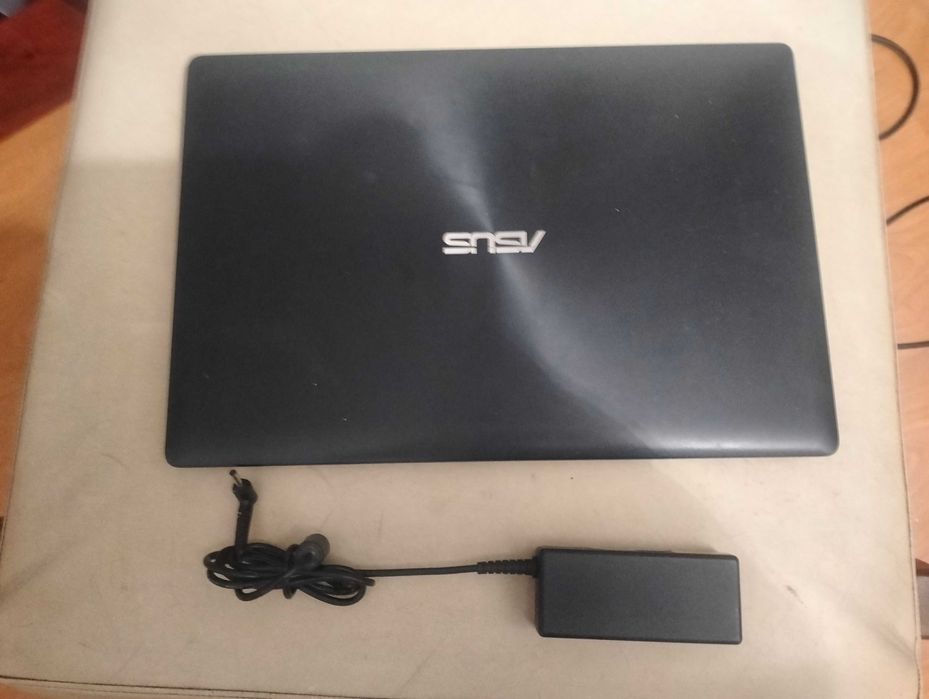 Portatil Asus X553MA (c/teclado avariado)