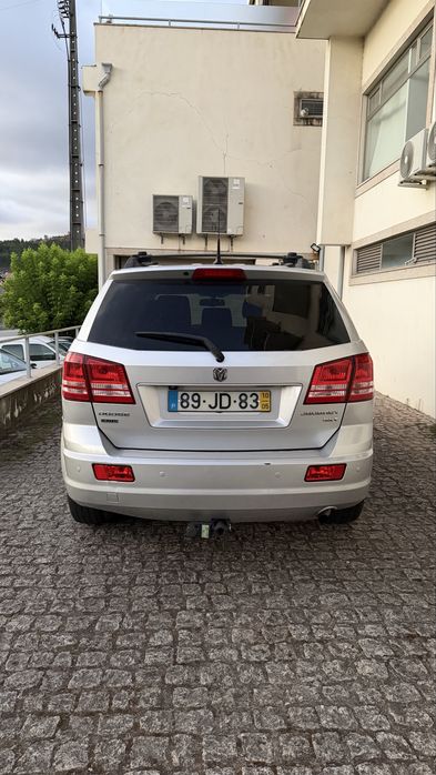 Carro Dodge- Bom Estado