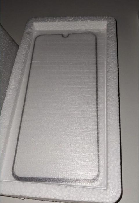 Чохол до телефону і захисне скло