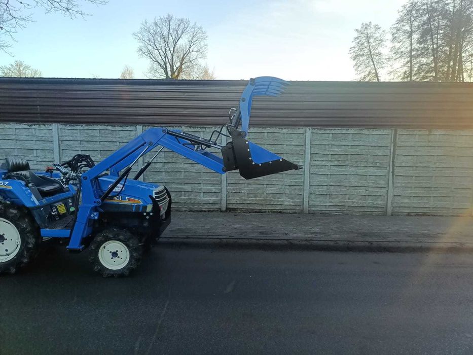 Traktorek Yanmar F17D