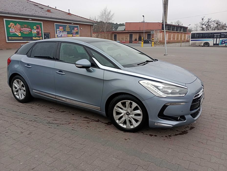 Citroen DS5 1.6 e-HDI 2012