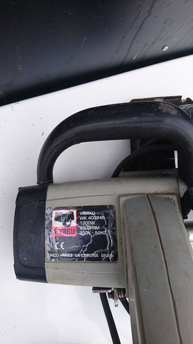 Serra para cortar madeira WERCU!