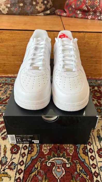 Buty sportowe Nike_Air_Force_1_Low_Supreme_White R 43