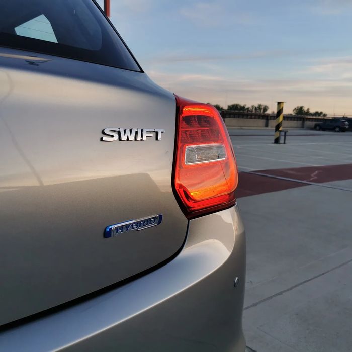 Wynajem samochodu   Kraków Rent a car Wypożyczalnia samochodów  Suzuki automat