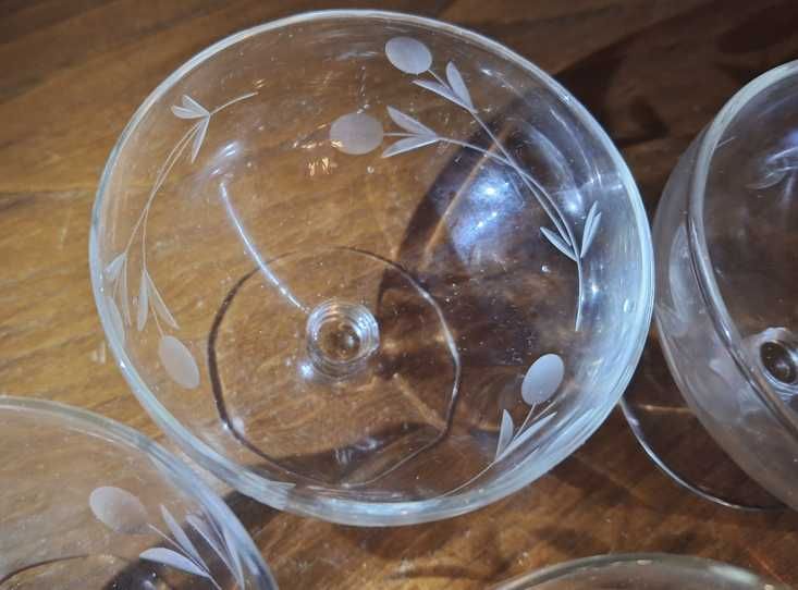 Taças Vintage pé curto (12 unidades)