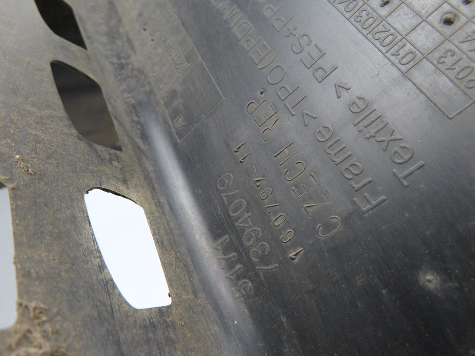 Cava Da Roda Trás/Esquerda Usado / Original Bmw I3 (I01)